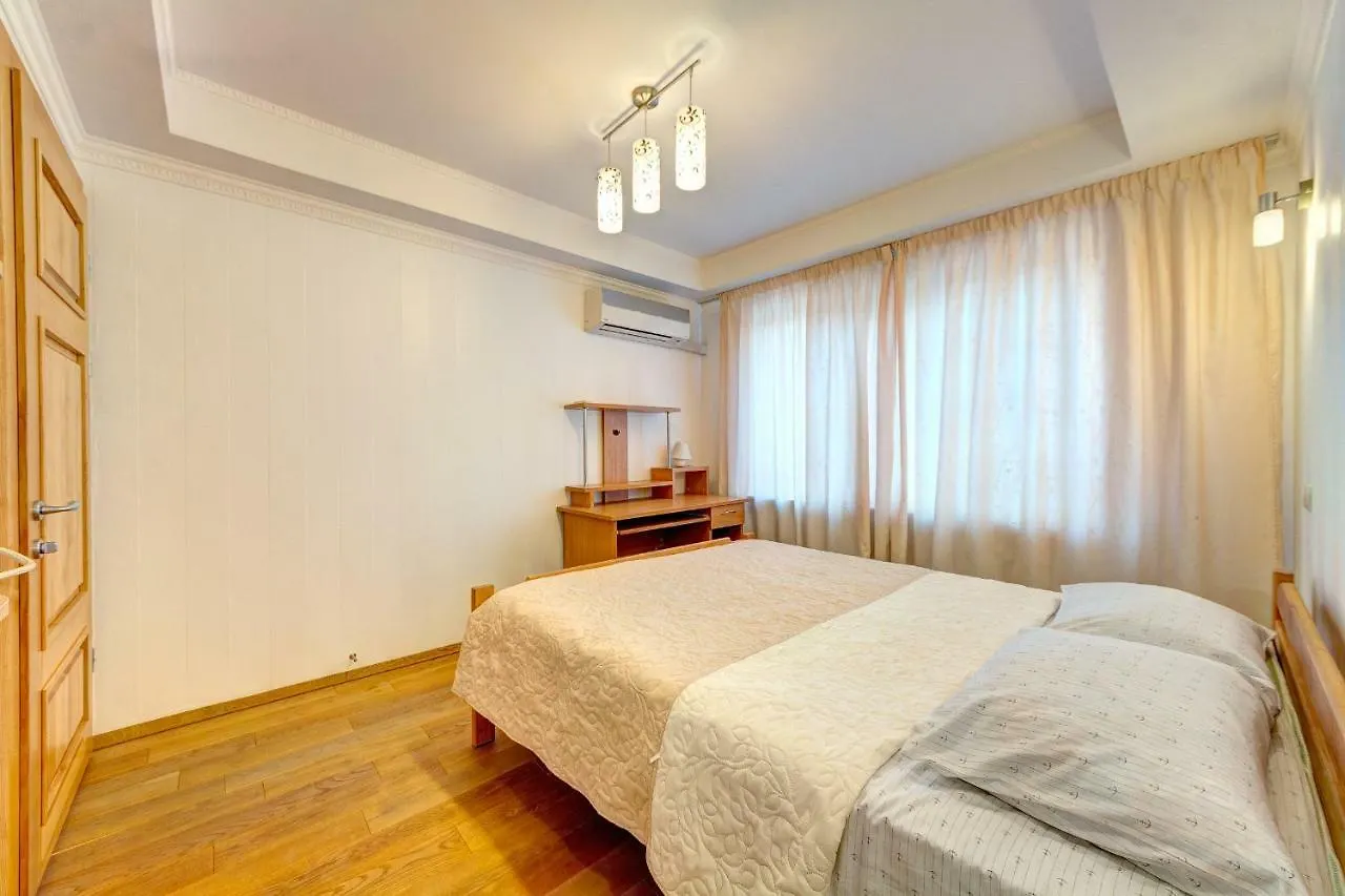 Apartments Near The Shopping Center Gulliver Kyiv